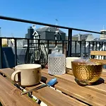 Opale Yourhosthelper * Deauville