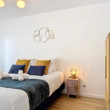 Opale Yourhosthelper