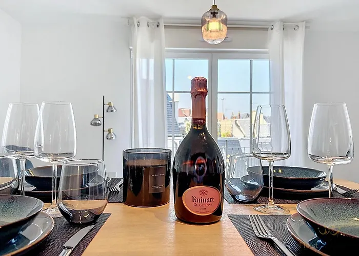 Opale Yourhosthelper